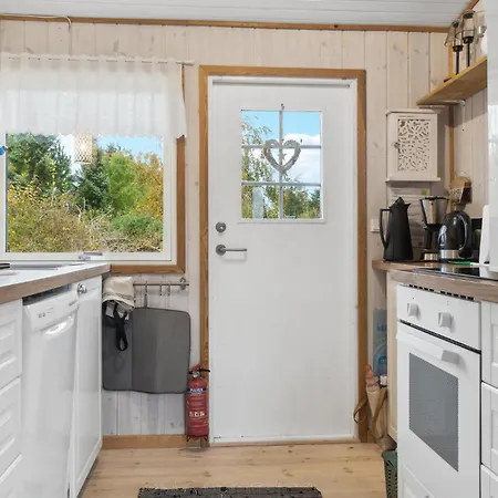 Pet Friendly In With Kitchen Сasa de vacaciones *